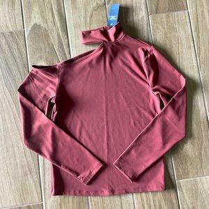 Long sleeve off shoulder A&F top new with tags